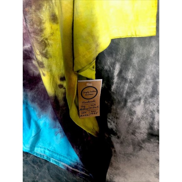 Tie-Dyed Shirt Unisex Blues Yellow Blacks Dolphin Theme Adult Size 2X Large - Picture 4 of 11